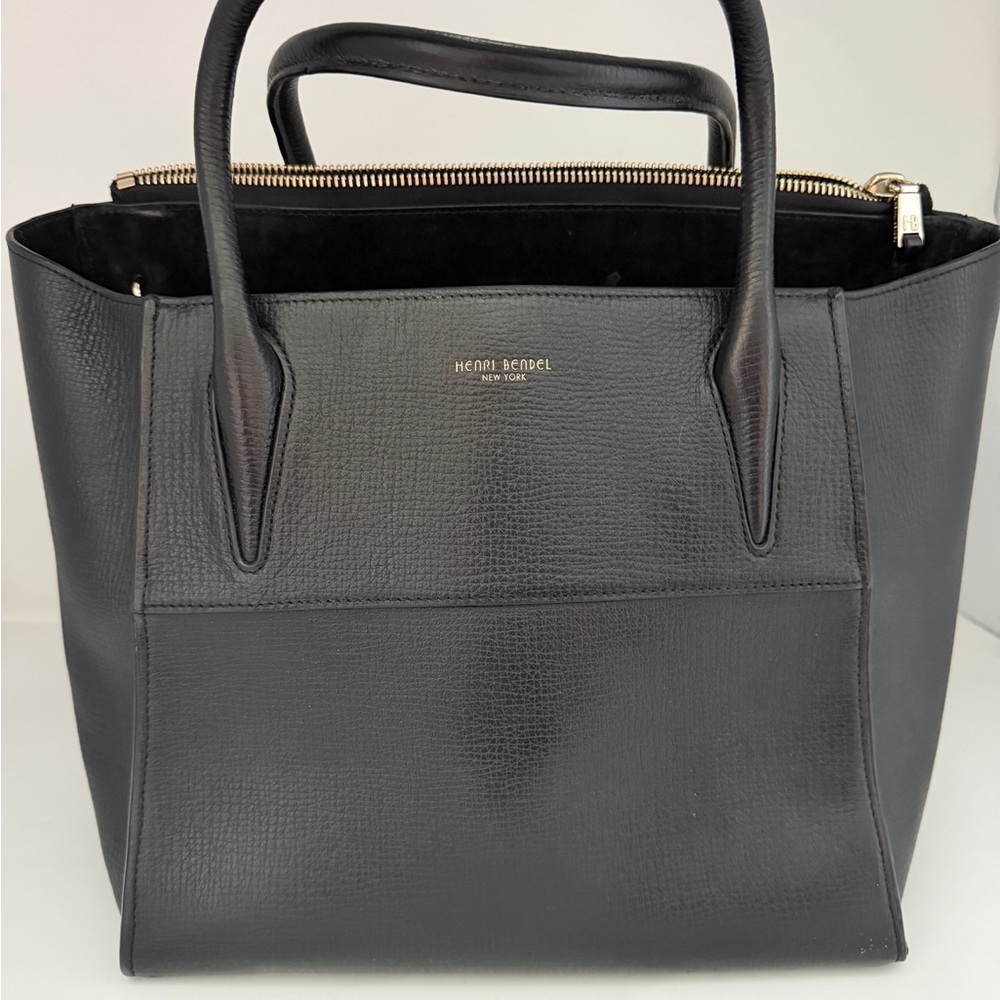 Henri Bendel Tilda Black Pebbled Tote Gold Hardware Zip Closure Double Handles